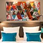 One Frankfurt-roemer Hotel