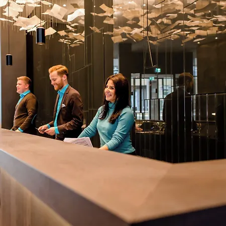 One Frankfurt-roemer 美因河畔法兰克福