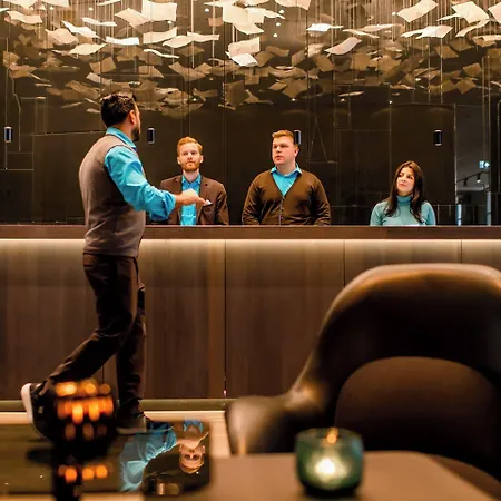 One Frankfurt-roemer 3*