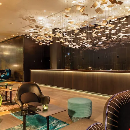 One Frankfurt-roemer