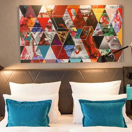 Hotel One Frankfurt-roemer